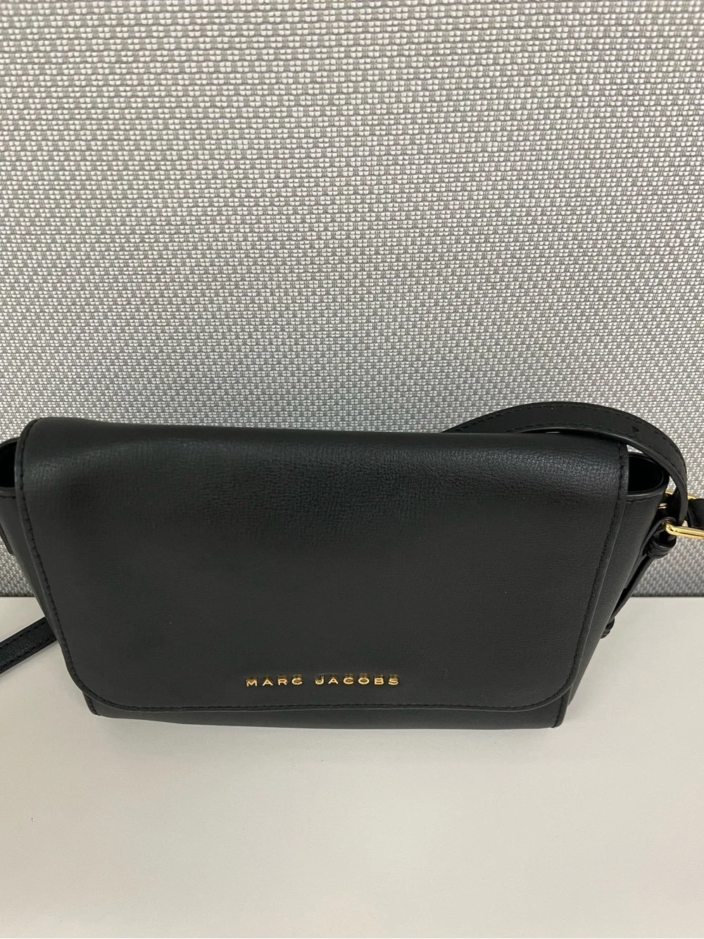 Marc Jacobs Commuter Medium Crossbody Bag